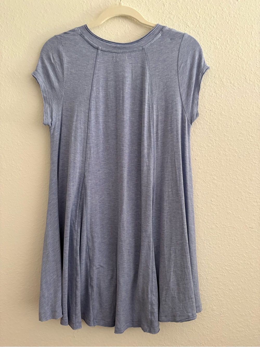 CAITE Alaina Embroidered Floral Swing Tee in Blue Small - Picture 4 of 6